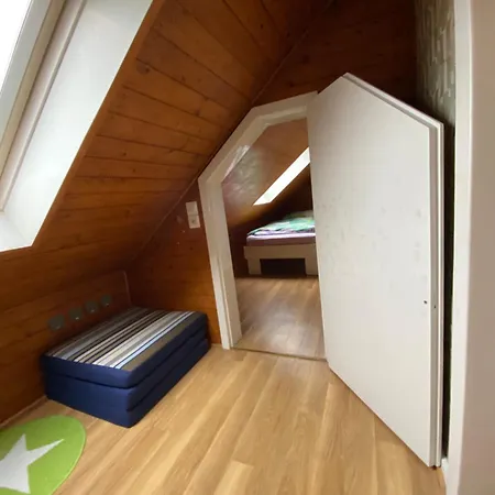 בית נופש Haus Ostend Ganzes Mit Garten Ideal Fuer Zwei Erwachsene Und Zwei Espelkamp-Mittwald
