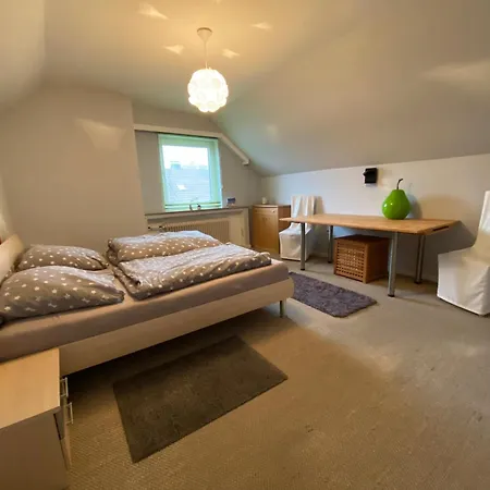 בית נופש Haus Ostend Ganzes Mit Garten Ideal Fuer Zwei Erwachsene Und Zwei