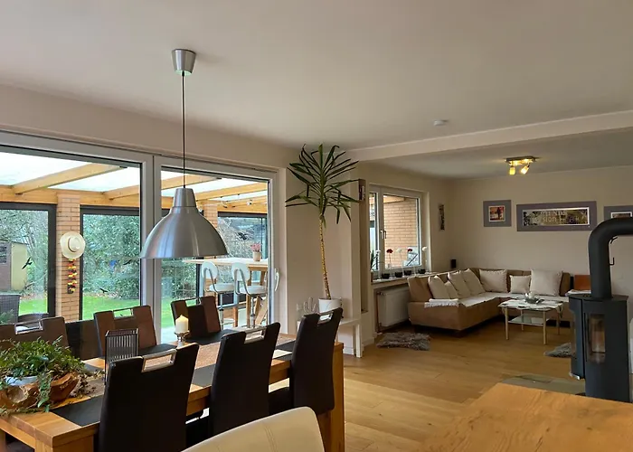 Haus Ostend Ganzes Mit Garten Ideal Fuer Zwei Erwachsene Und Zwei * Espelkamp-Mittwald